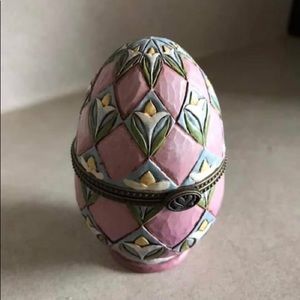 Jim Shores Springtime Surprise Figurine